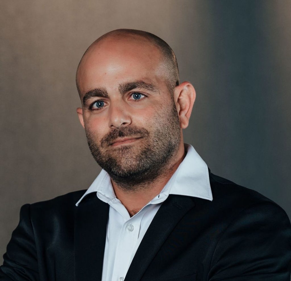 עו"ד עופר מצליח