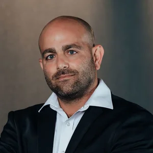 עו״ד עופר מצליח